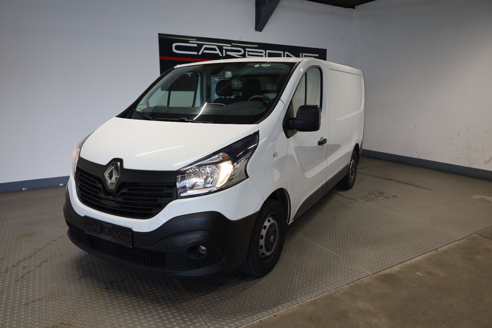 Trafic Kasten L1H1 2,7t Komfort**Navi+3 Sitzer**